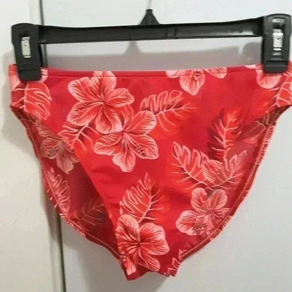 Cherokee swim bottms - Picture 1 of 5